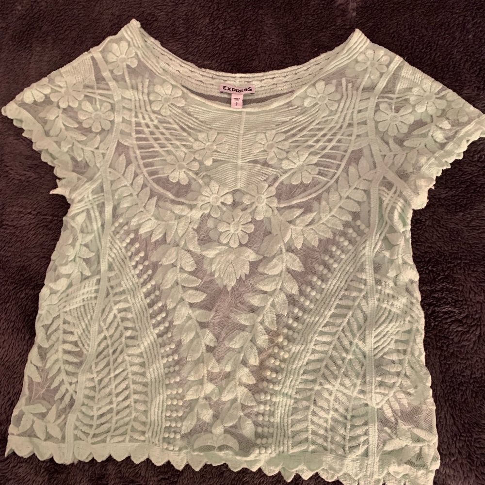 📦MOVING SALE📦 Express green shirt